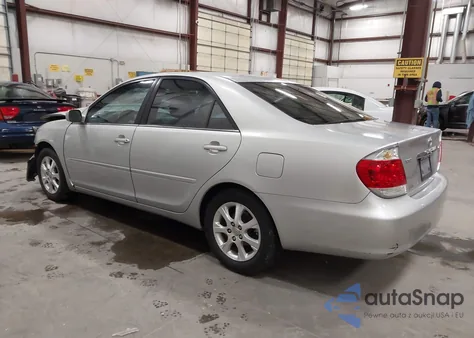 2006 Toyota Camry Xle z USA, uszkodzony, nr VIN 4T1BE30K96U723999